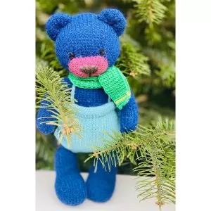 urs albastru tricotat manual